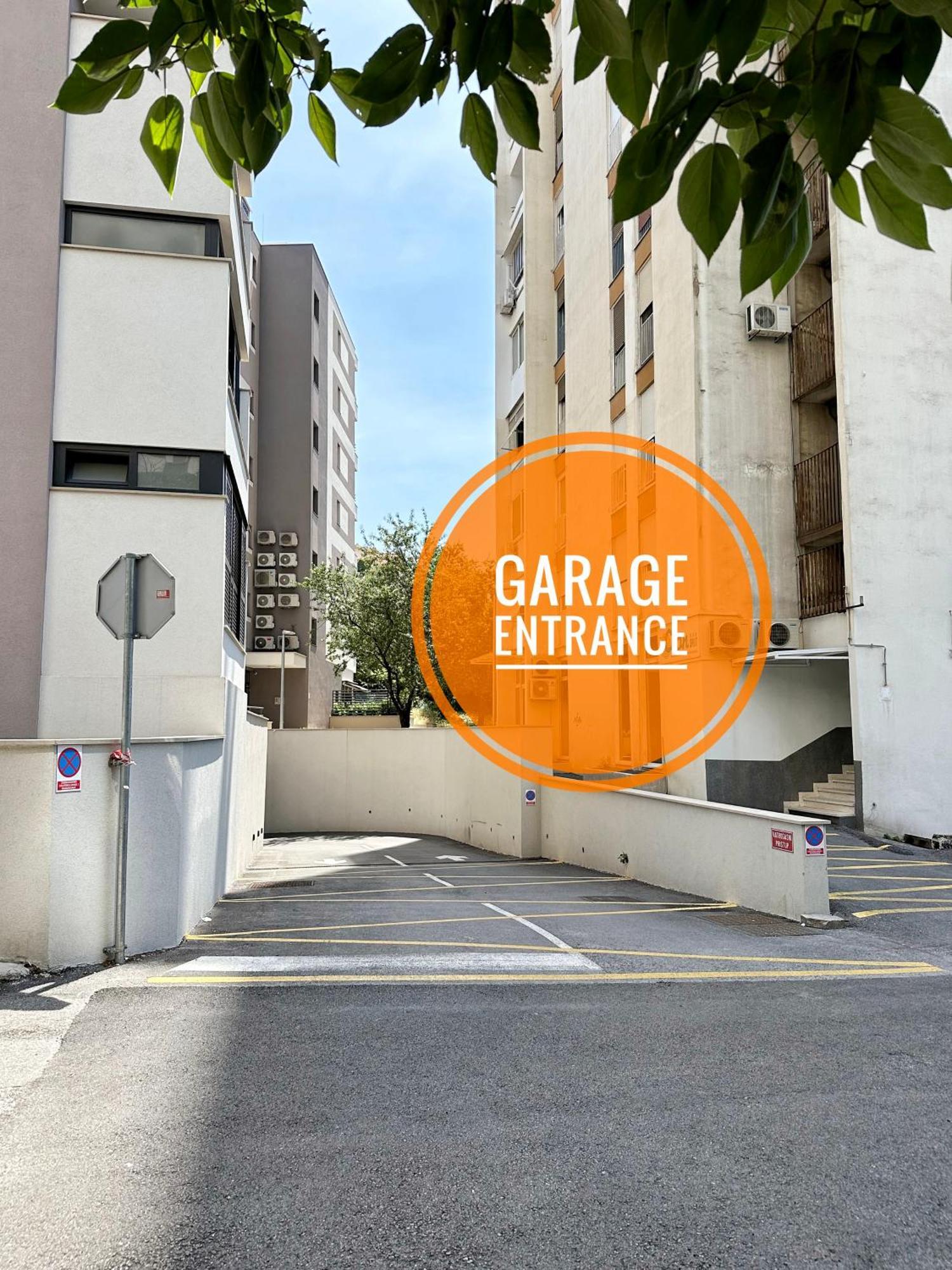 S'Akvarel 4 - Private Garage Lejlighed Split Eksteriør billede